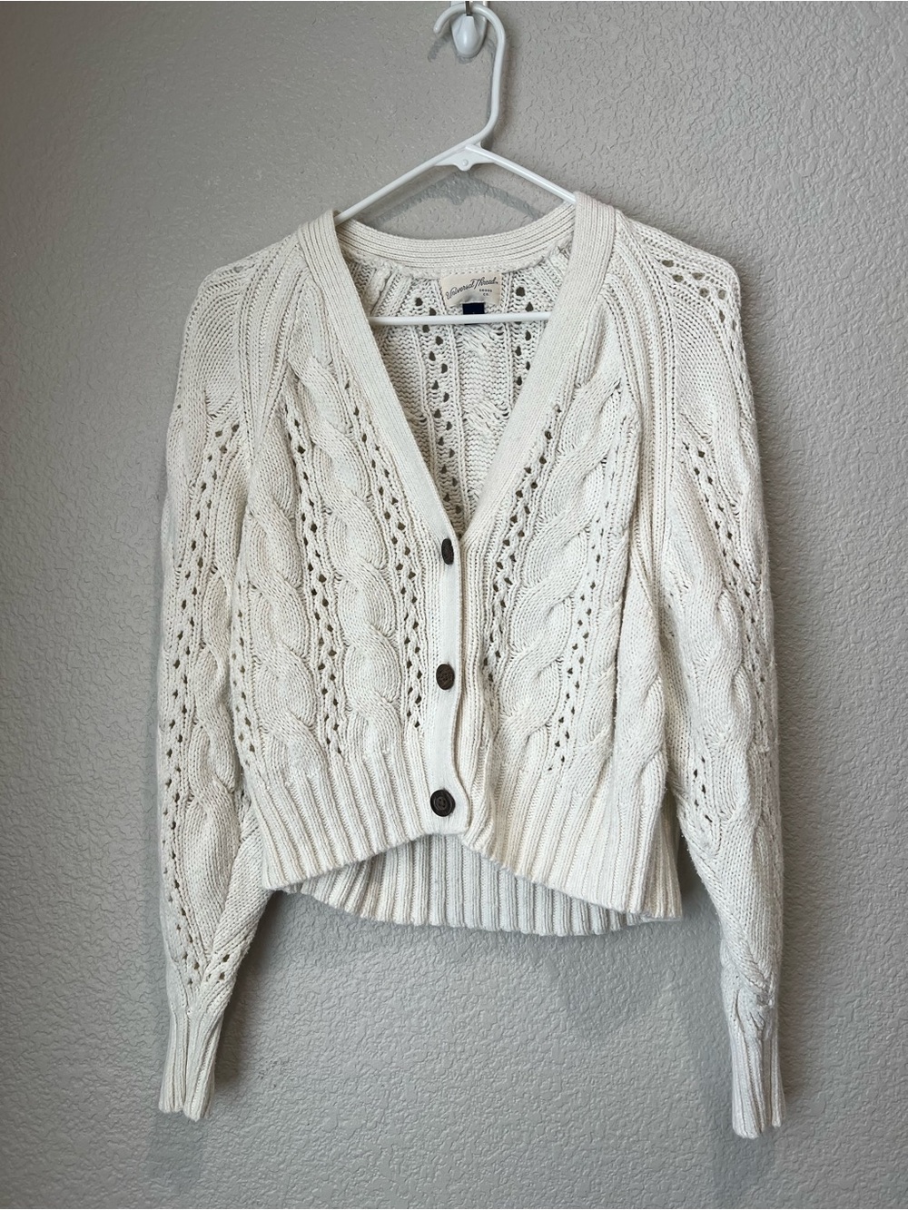 Universal Thread Cream Cardigan, S